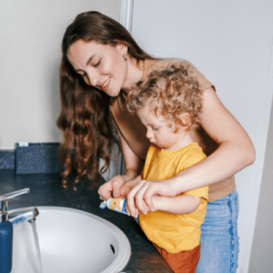 brushing-your-toddlers-teeth